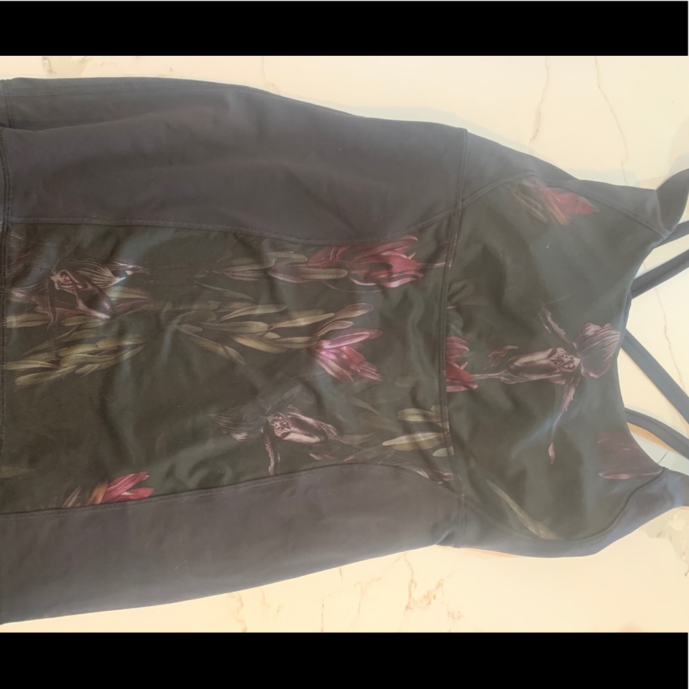 Lululemon floral tank